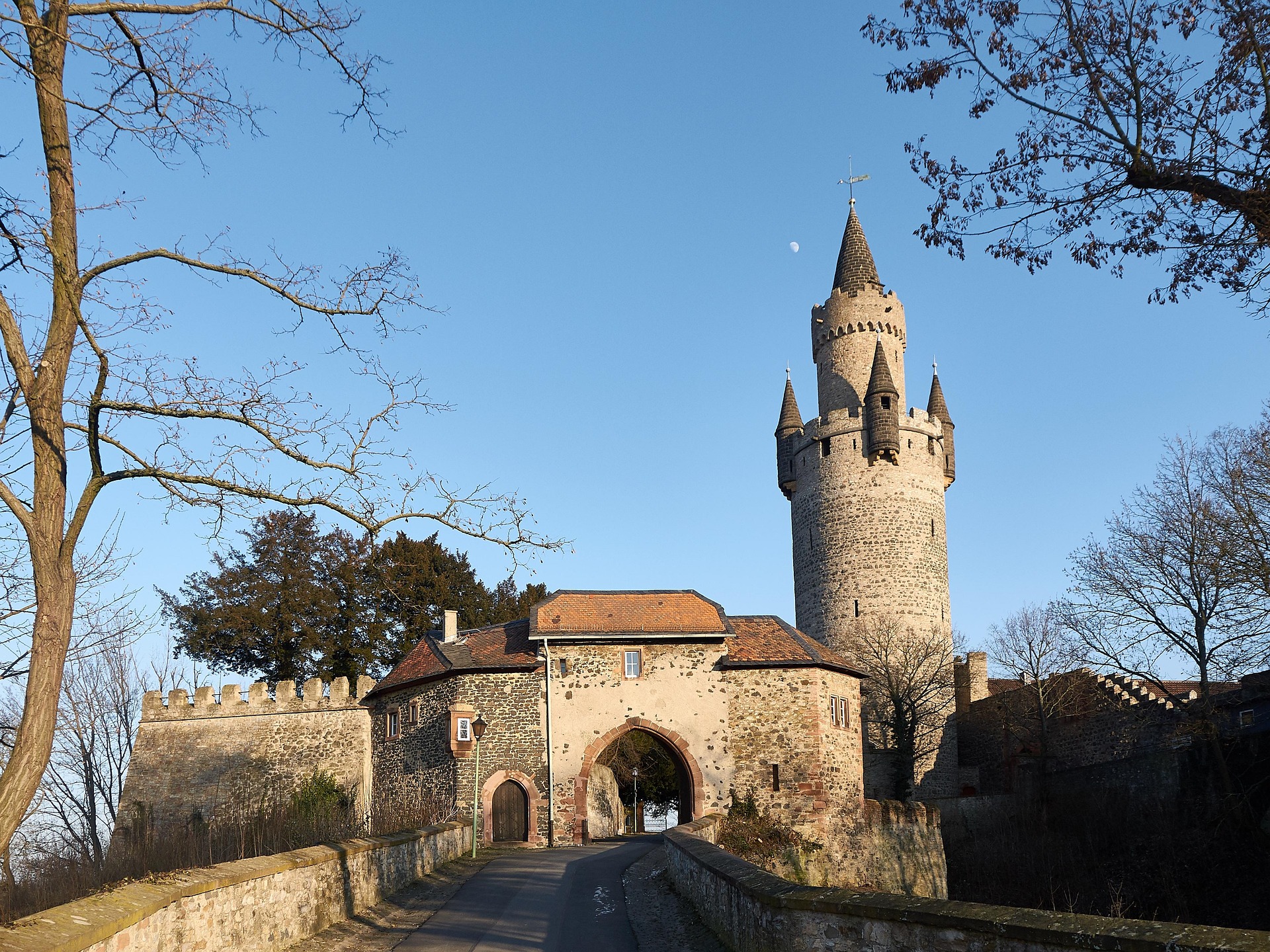 Friedberg - der Standort mit Potenzial für Familien und Kapitalanleger. Jetzt mehr über Immobilien & Standortvorteile erfahren!